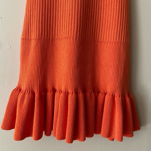 Ruffle Hem Ribbed Knit Dress - Picture 3 of 4
